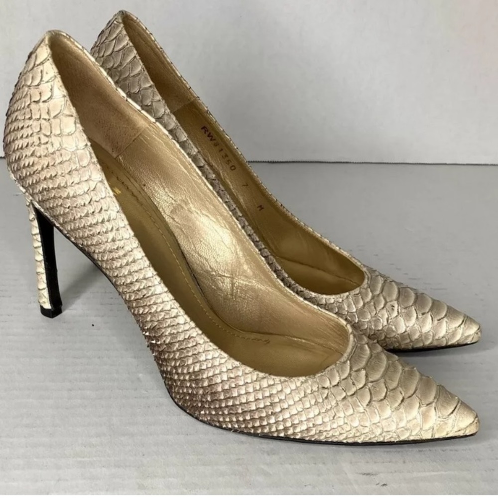 Stuart Weitzman Pointed Snakeskin Pumps Leather